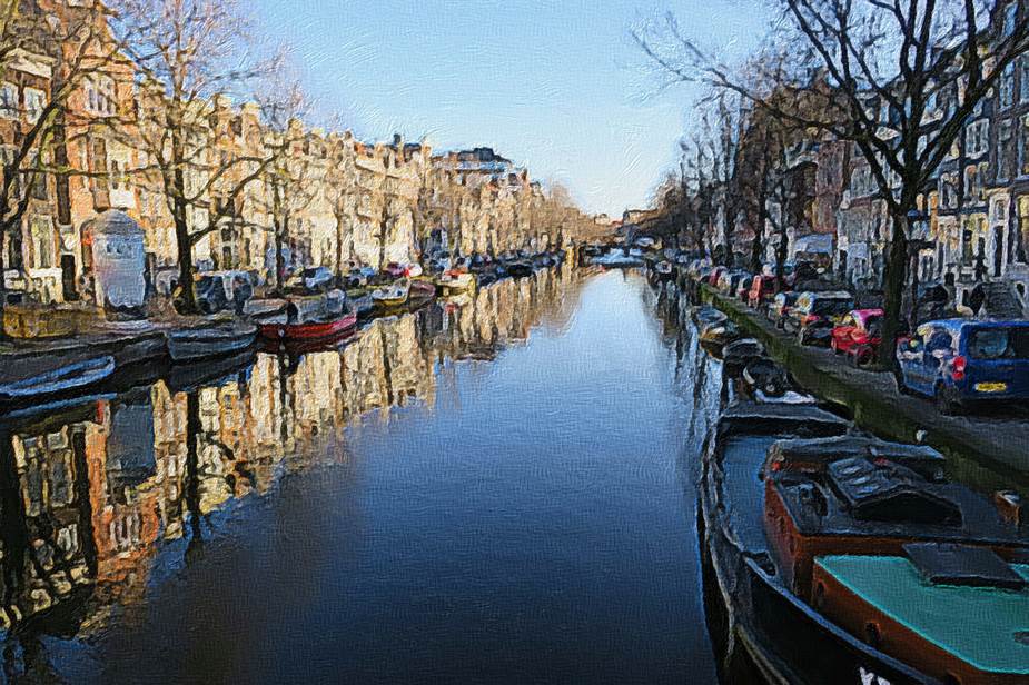 Ein Bild, das Baum, Wasser, drauen, Boot enthlt.

Automatisch generierte Beschreibung