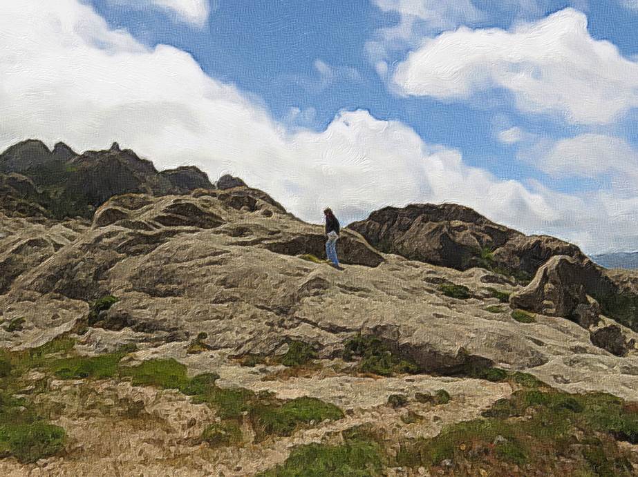 Ein Bild, das drauen, Berg, Himmel, Gras enthlt.

Automatisch generierte Beschreibung