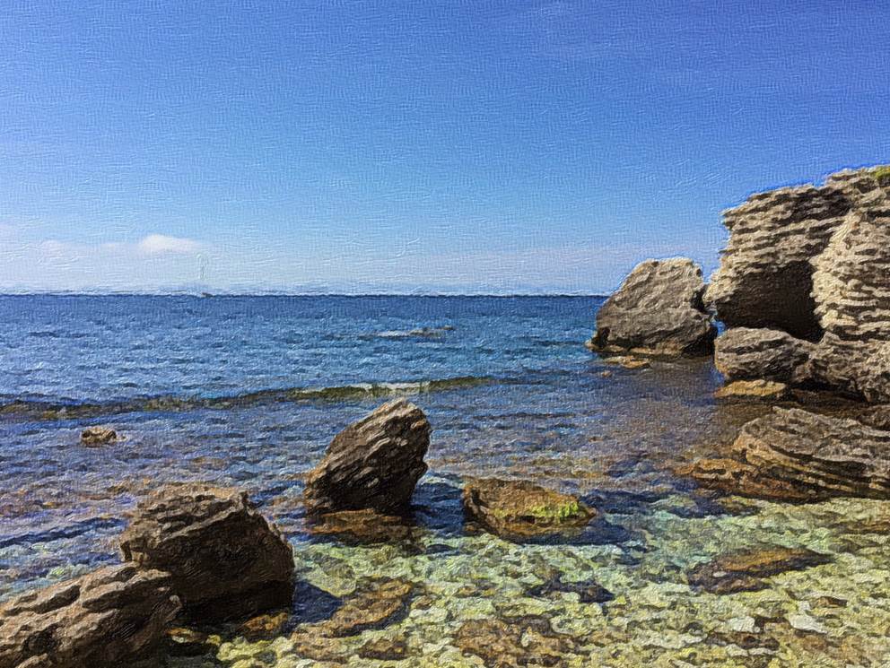 Ein Bild, das Rock, drauen, Wasser, felsig enthlt.

Automatisch generierte Beschreibung