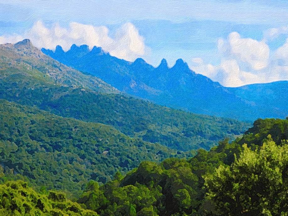 Ein Bild, das Berg, drauen, Natur, Hintergrund enthlt.

Automatisch generierte Beschreibung