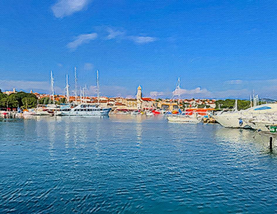 Ein Bild, das drauen, Himmel, Wasser, Boot enthlt.

Automatisch generierte Beschreibung